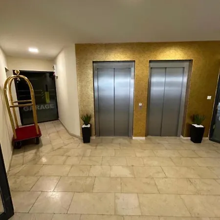 Waves Luxapart 107 Apartamento *